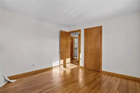 Bedroom - 370 Maple Valley Rd, Coventry, RI 02816 photo 7 of 11