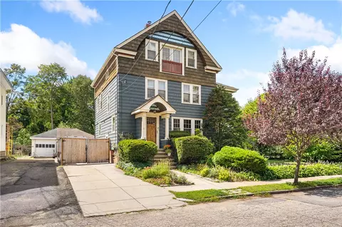 31 Marcy St, Cranston, RI 02905