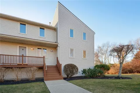 660 Point Judith Rd #C4, Narragansett, RI 02882