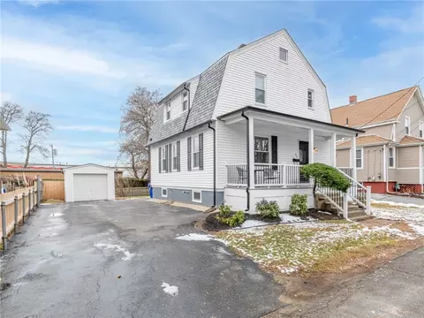 23 Mowry Ave, East Providence, RI 02914