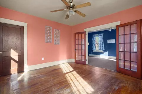 Living - 107 Wayne St, Warwick, RI 02889 photo 3 of 7