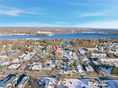 View/Area - 8 Harris Ave, Warren, RI 02885 photo 2 of 5