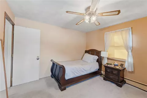 Bedroom - 8 Harris Ave, Warren, RI 02885 photo 1 of 7