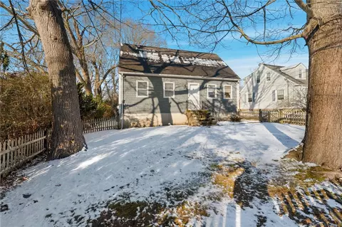 Exterior - 8 Harris Ave, Warren, RI 02885 photo 1 of 9