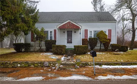 371 Central Pike, Scituate, RI 02857
