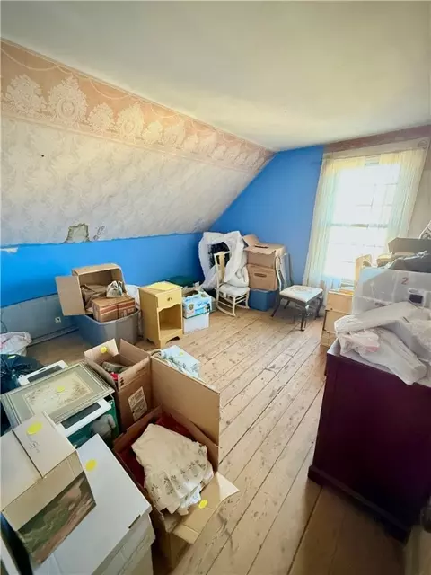 Bedroom - 345 Carrington Ave, Woonsocket, RI 02895 photo 10 of 11