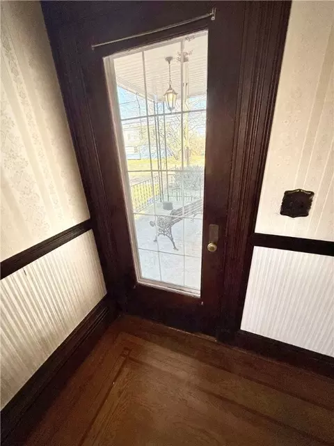 Entry Way - 345 Carrington Ave, Woonsocket, RI 02895 photo 1 of 6