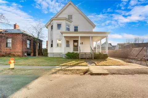 185 Anthony St, East Providence, RI 02914