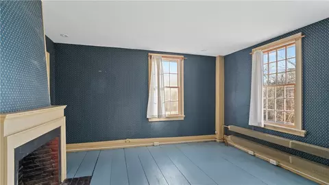 25 Post Rd, Warwick, RI 02888 photo 36