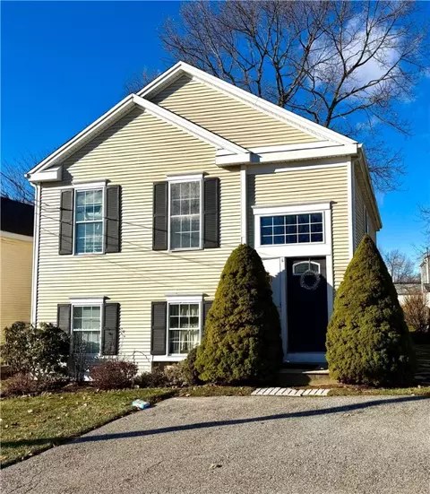 31 Stoney View Dr, Cumberland, RI 02864