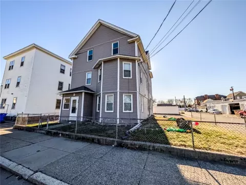 39 John St, Pawtucket, RI 02860