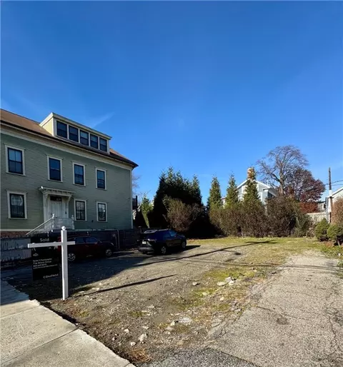 312 Wickenden St, Providence, RI 02903