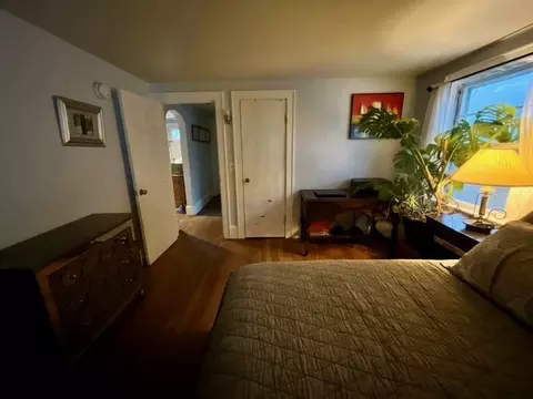 52 Spruce St, Westerly, RI 02891 photo 4