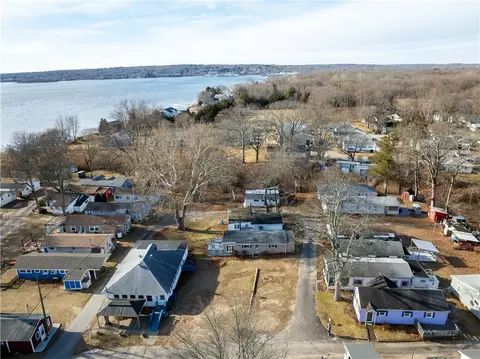 View/Area - 46 E Andrew Comstock Rd, Warwick, RI 02886 photo 3 of 4