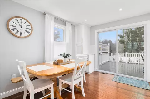 88 Hess Ave, Warwick, RI 02889 photo 10