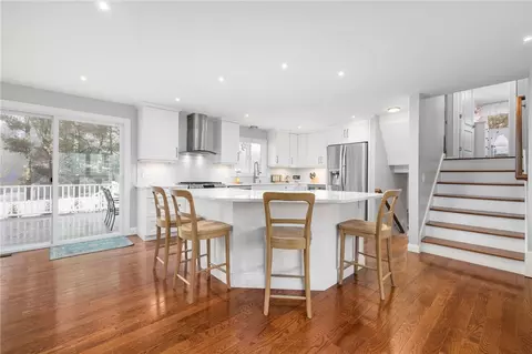 88 Hess Ave, Warwick, RI 02889 photo 9
