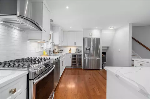 88 Hess Ave, Warwick, RI 02889 photo 12