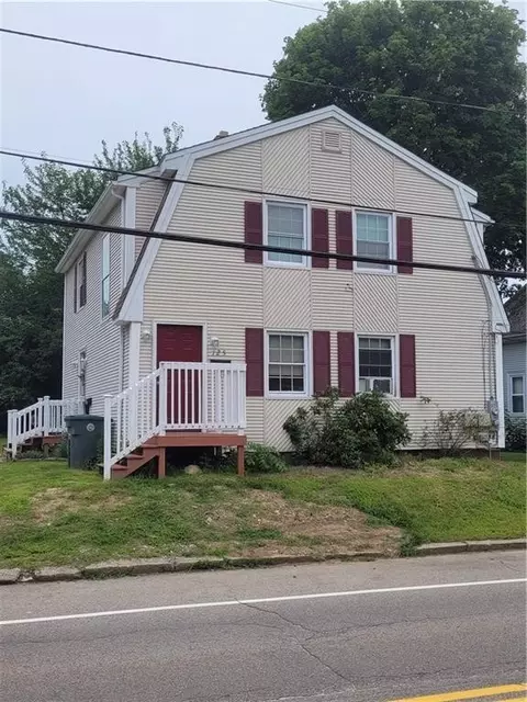 125 Read Ave, Coventry, RI 02816