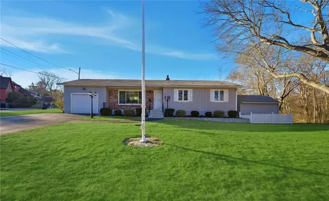 45 Diamond Hill Rd, Warwick, RI 02886