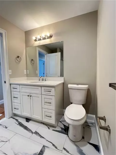 52 Jambray Ave, Warwick, RI 02886 photo 11