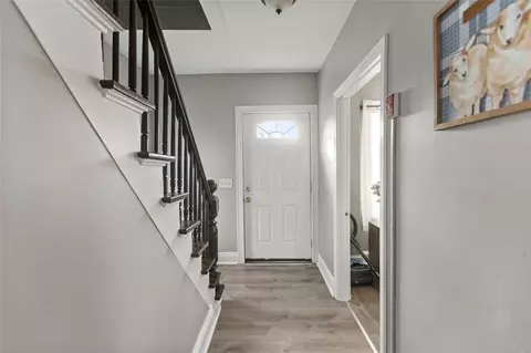 9 Odonnell Ave, Warwick, RI 02886 photo 16