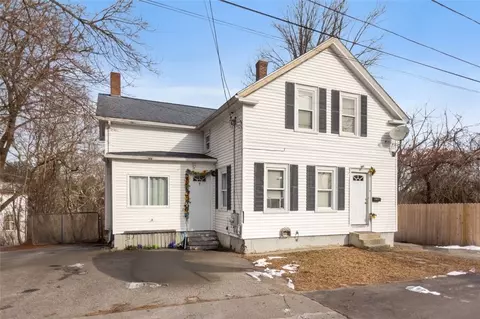 9 Odonnell Ave, Warwick, RI 02886