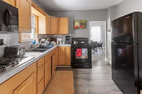 9 Odonnell Ave, Warwick, RI 02886 photo 9