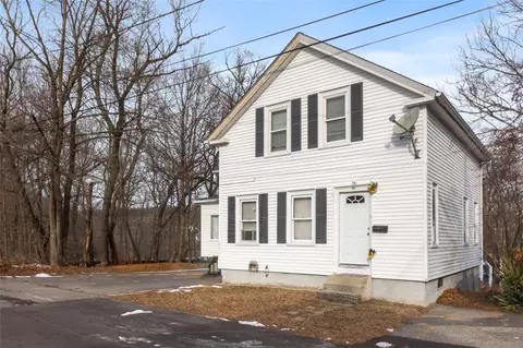 9 Odonnell Ave, Warwick, RI 02886 photo 3
