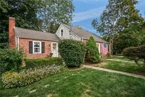 3 Harris Ave, Johnston, RI 02919