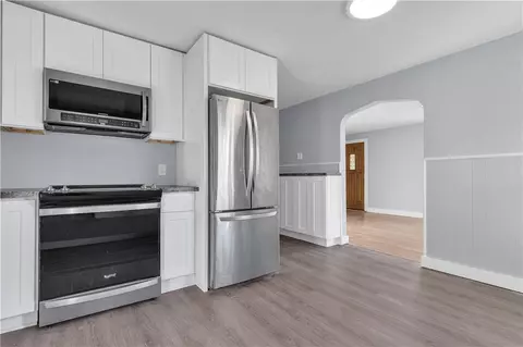 42 Armand Ave, Woonsocket, RI 02895 photo 11