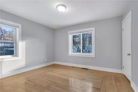 42 Armand Ave, Woonsocket, RI 02895 photo 16