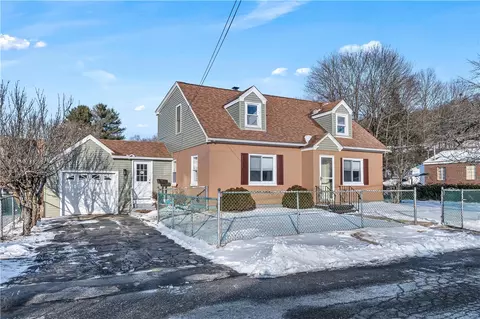 42 Armand Ave, Woonsocket, RI 02895 photo 35