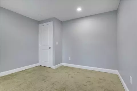 42 Armand Ave, Woonsocket, RI 02895 photo 28