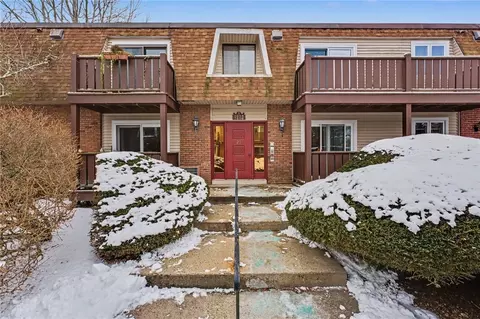 25 School St #3S, Westerly, RI 02891