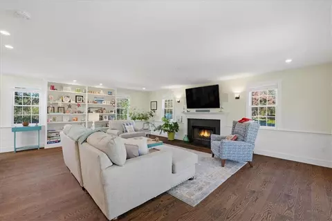 Living - 128 Maple Ave, Little Compton, RI 02837 photo 3 of 3