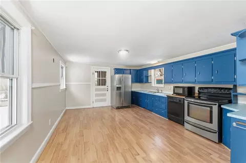 Kitchen - 92 Rockland Ave, Woonsocket, RI 02895 photo 2 of 3