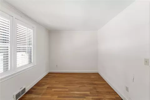 Bedroom - 92 Rockland Ave, Woonsocket, RI 02895 photo 6 of 10