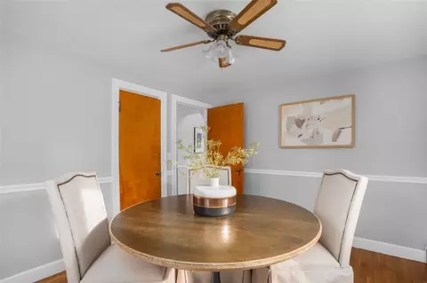 Dining - 77 Buttonwoods Ave, Warwick, RI 02886 photo 3 of 3