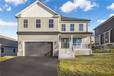 178 St Louis Ave, Woonsocket, RI 02895