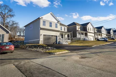 178 St Louis Ave, Woonsocket, RI 02895 photo 31