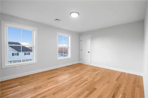 178 St Louis Ave, Woonsocket, RI 02895 photo 28