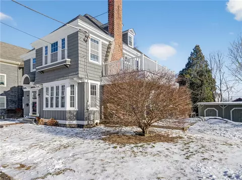 Exterior - 499 Hanover St, Fall River, MA 02720 photo 2 of 10