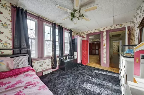 Bedroom - 499 Hanover St, Fall River, MA 02720 photo 5 of 8
