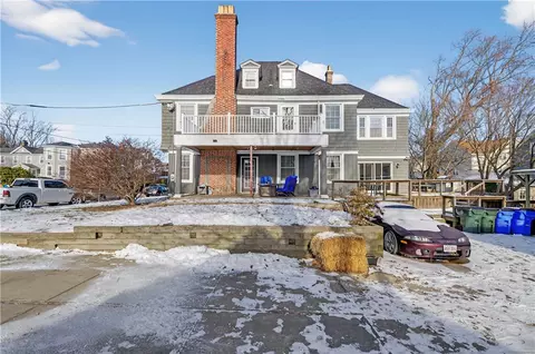 Exterior - 499 Hanover St, Fall River, MA 02720 photo 4 of 10