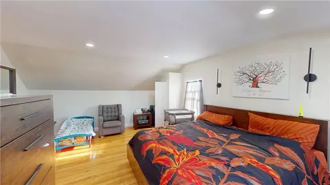 Bedroom - 35 Welfare Ave, Warwick, RI 02888 photo 7 of 9