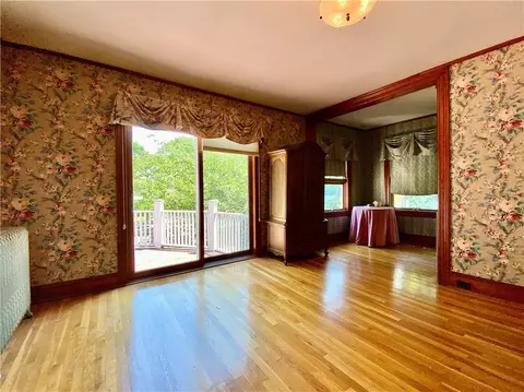 308 Harris Ave, Woonsocket, RI 02895 photo 23