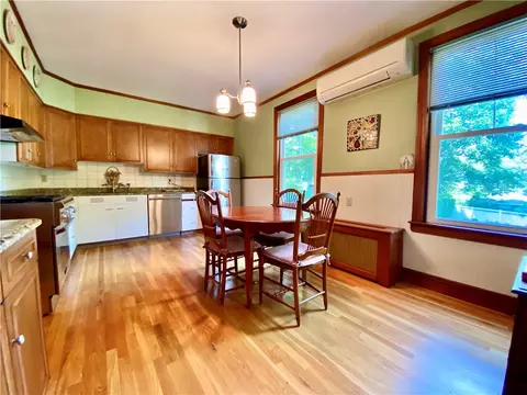 308 Harris Ave, Woonsocket, RI 02895 photo 9