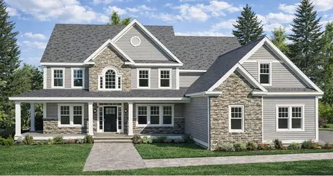 77 Lantern Hill Dr, Cranston, RI 02921