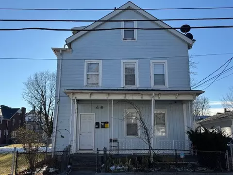 218 Central St, Central Falls, RI 02863