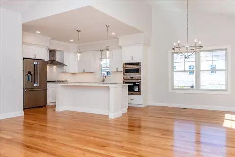 Living - 19 Hampton Rd #69, Coventry, RI 02816 photo 2 of 6
